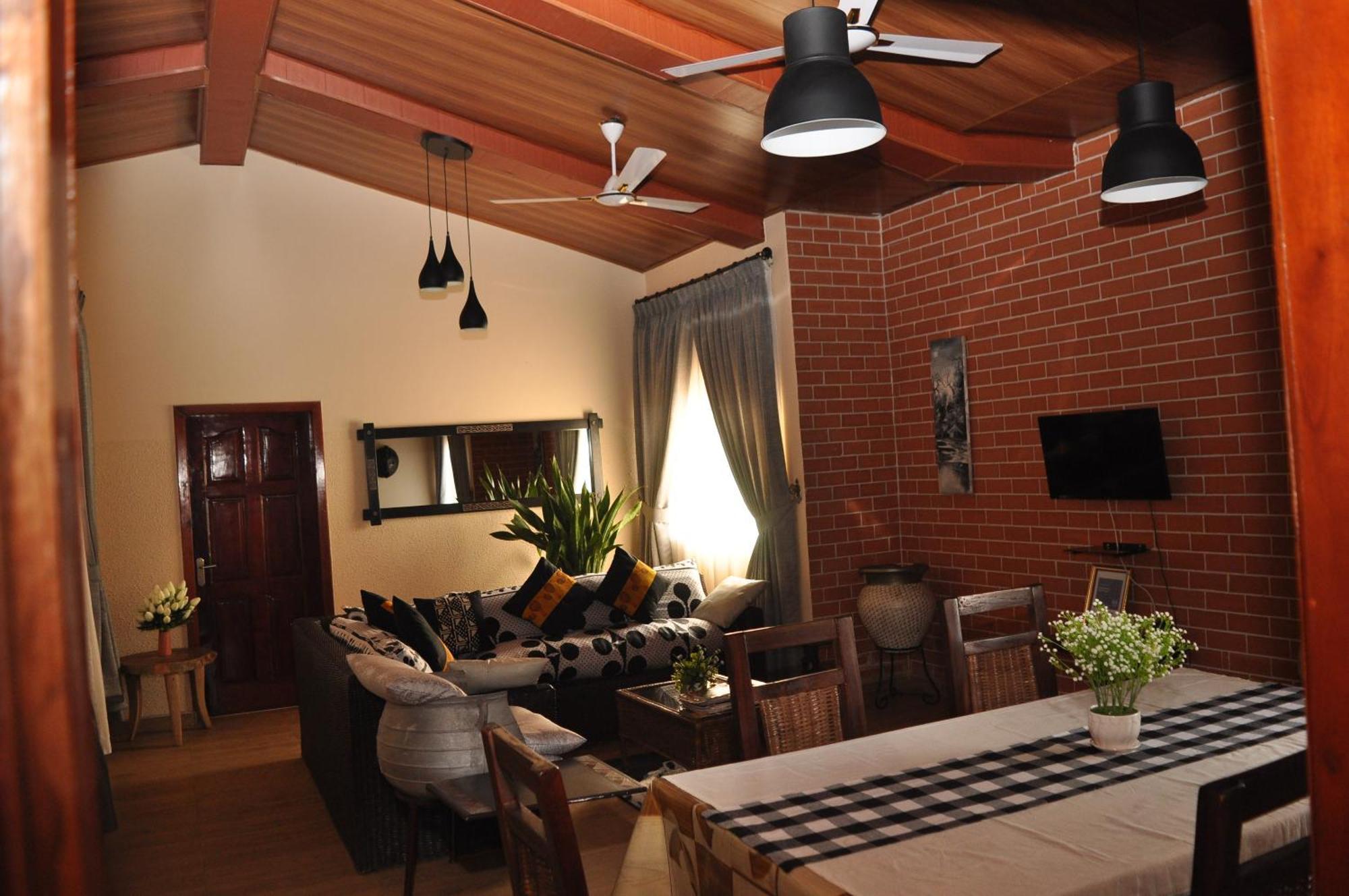 Santa Monica Home Lodge Senchi Extérieur photo